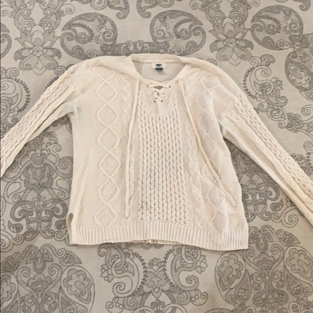 Old Navy White Knit Pullover Sweater